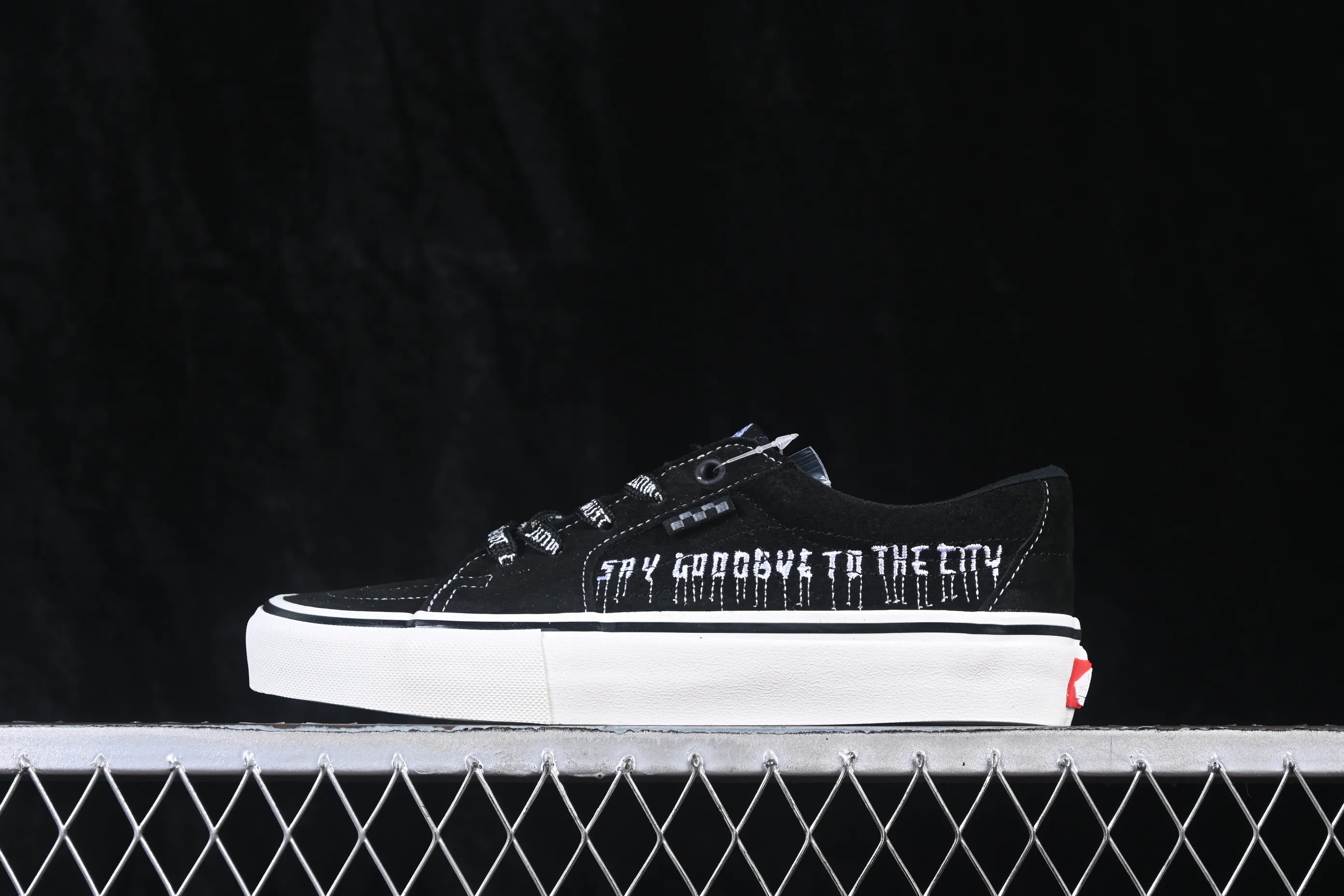 All categories Vans Vans series Vans Low Vans low-top Vans Skate Skool Vans low-top casual sports skateboard shoes VN0A5FCF6EA